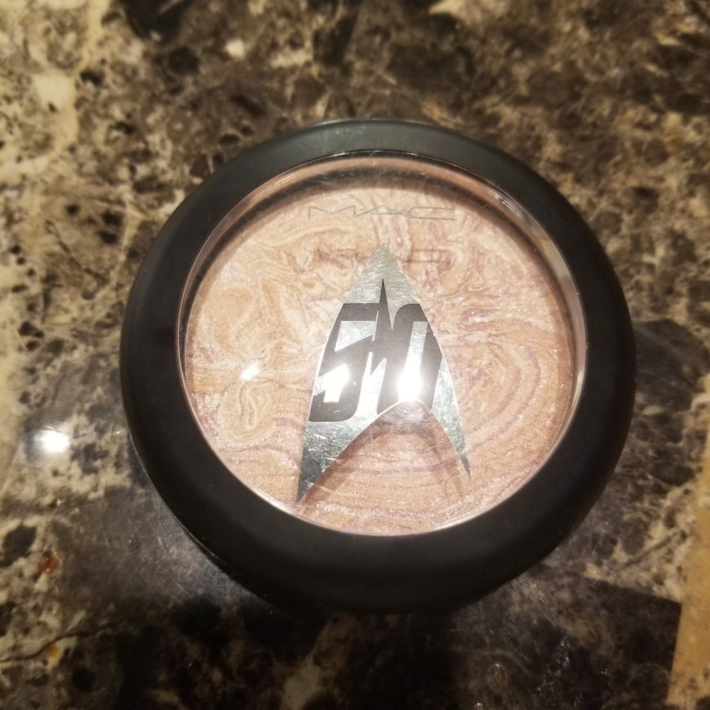 MAC Makeup Star Trek limited edition highlighter